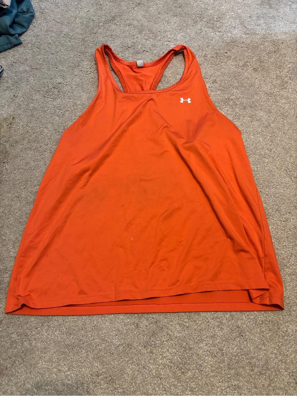 Woman’s under armor tank top